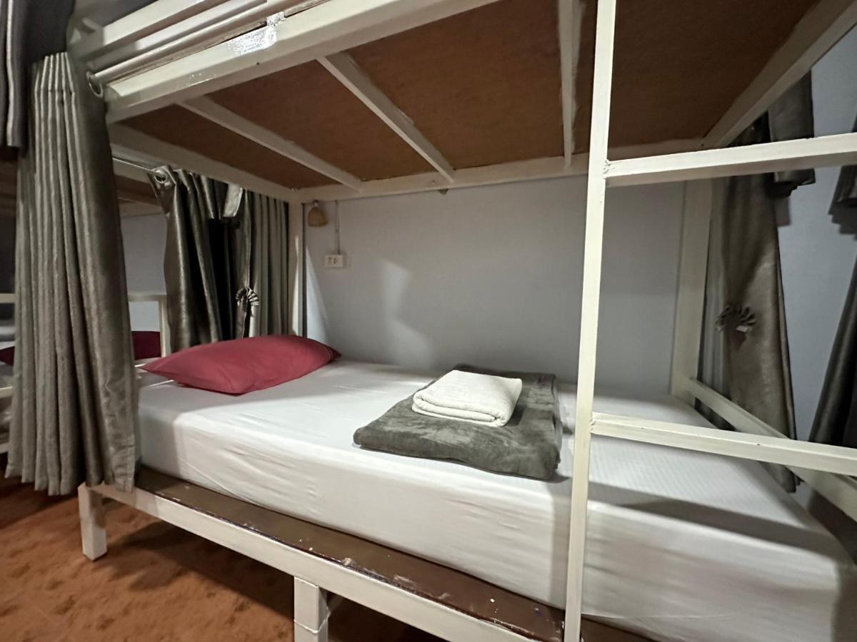 Hangover Hostel Phiphi-szigetek Kültér fotó